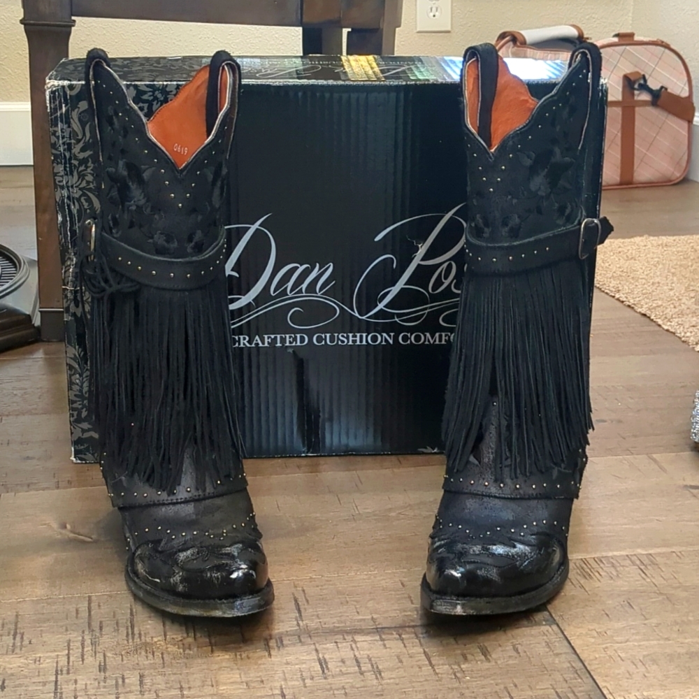 Dan post black boots